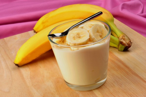 Бананы с йогуртом